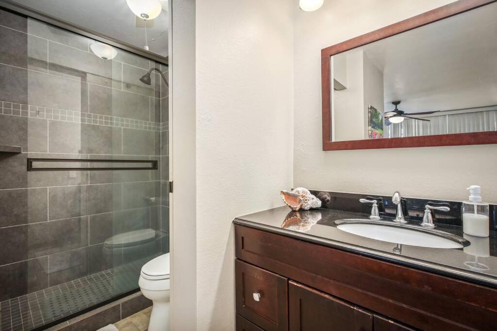 Beautiful 2/2 Condo In Kailua Kona. Ocean View! Kailua-Kona Exterior foto